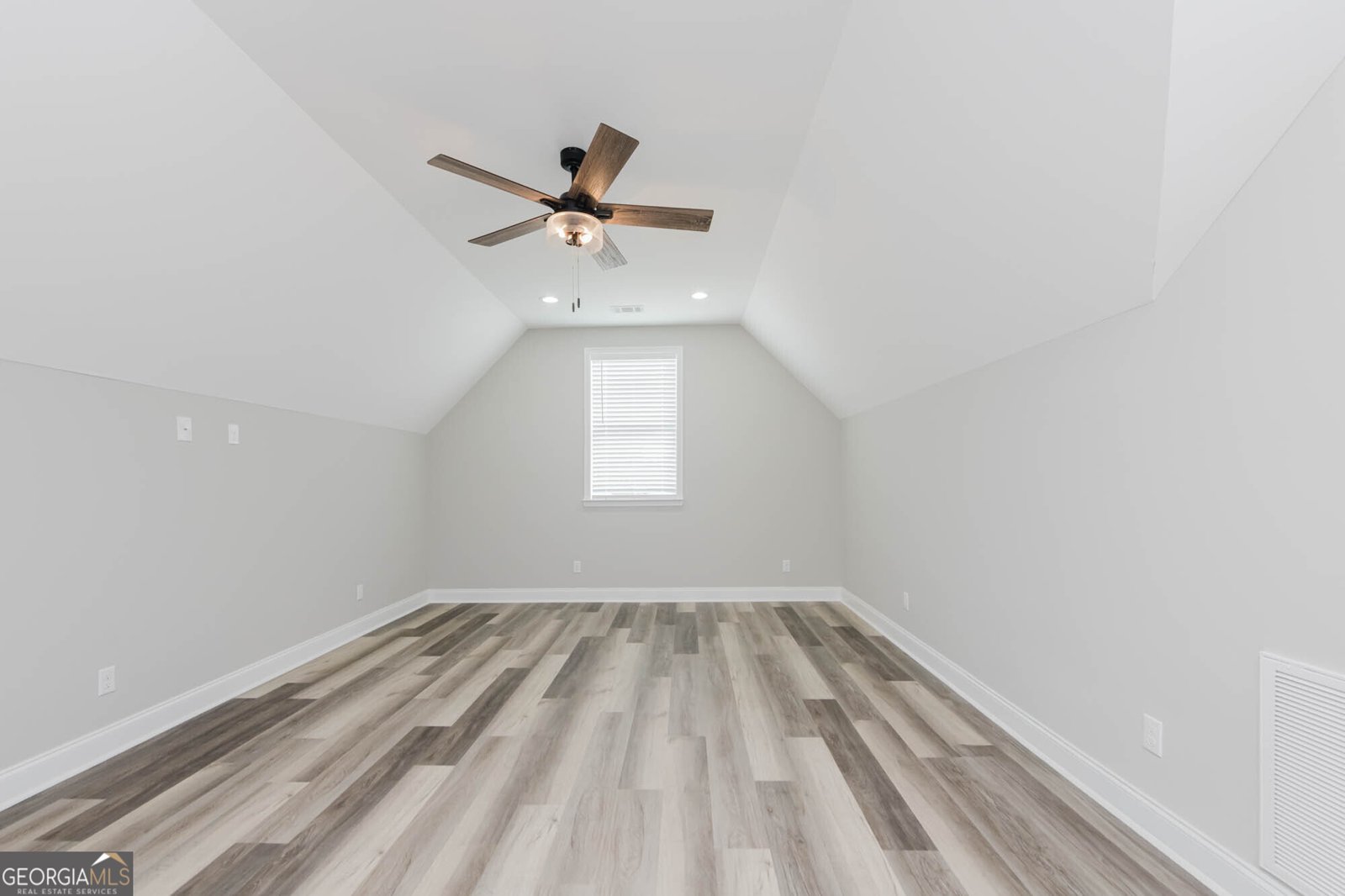 359 Amanda Drive Macon - Photo 8