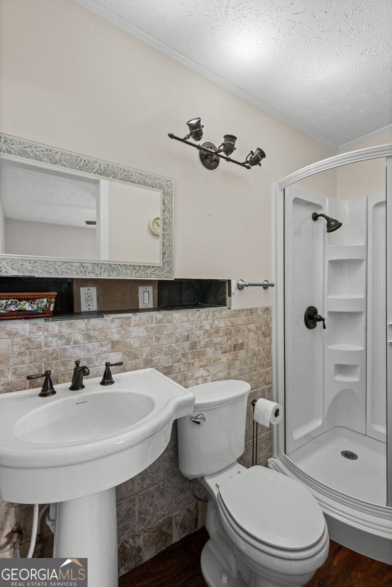 1050 Castlewood Drive Woodstock - Photo 32