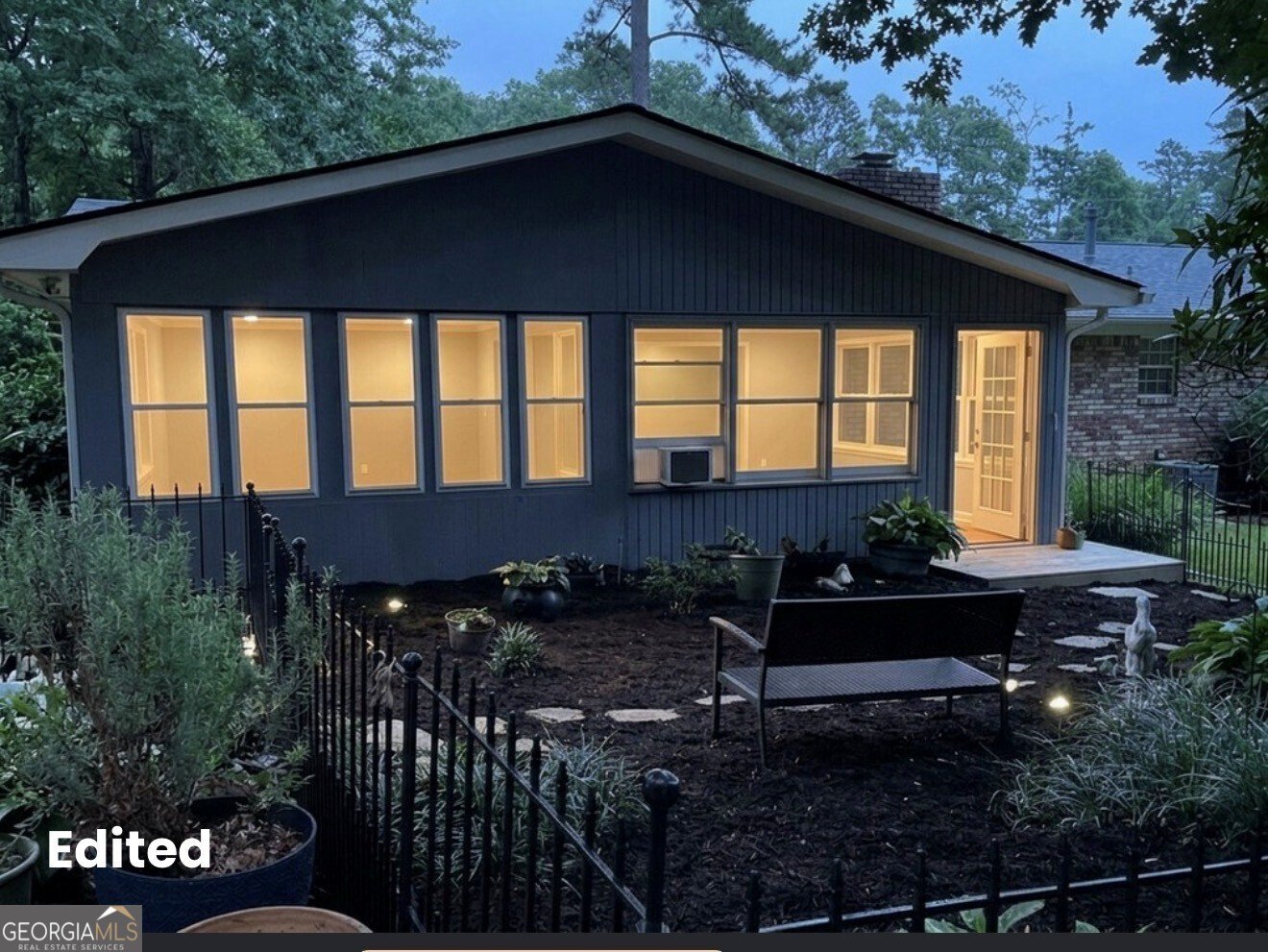 1050 Castlewood Drive Woodstock - Photo 40
