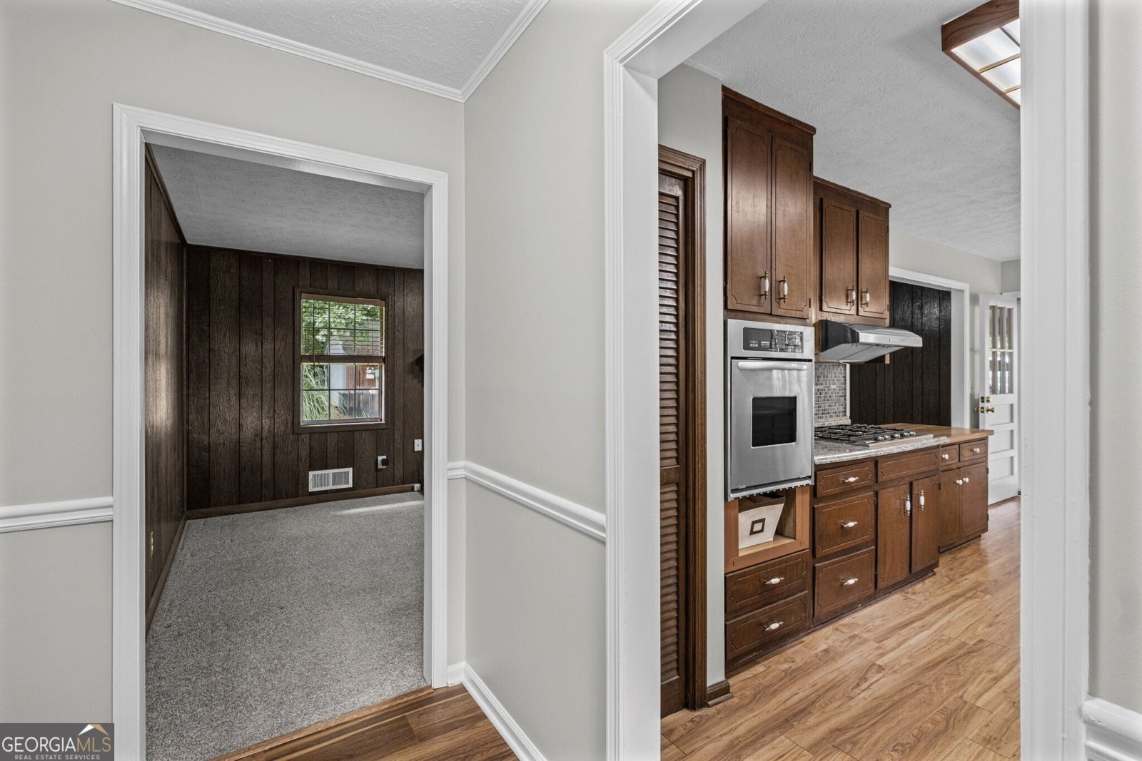 1050 Castlewood Drive Woodstock - Photo 8