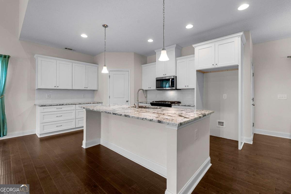 338 Lana Lane Lagrange - Photo 10