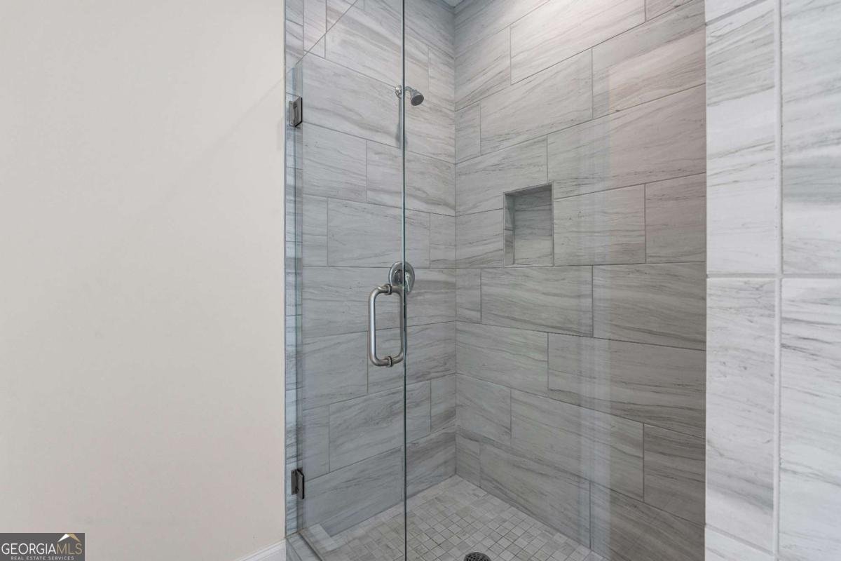 338 Lana Lane Lagrange - Photo 24