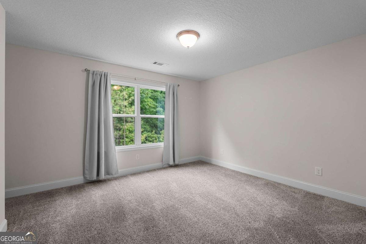 338 Lana Lane Lagrange - Photo 32