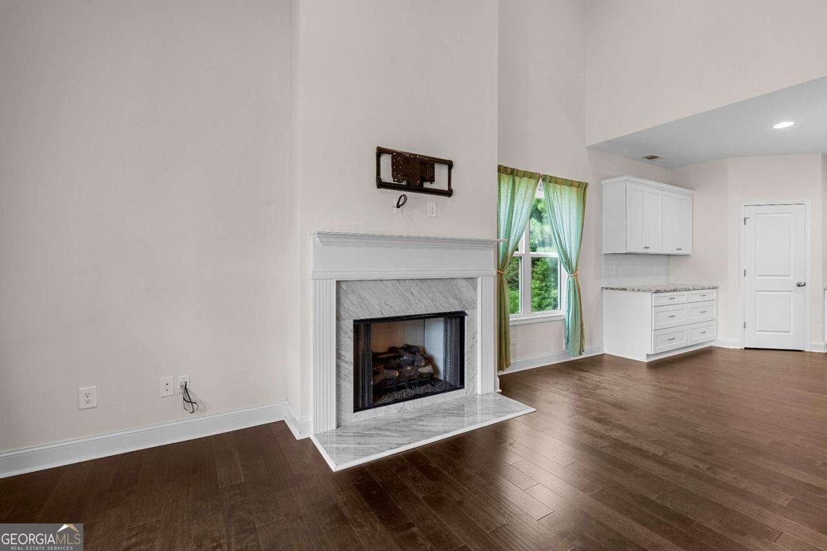 338 Lana Lane Lagrange - Photo 8