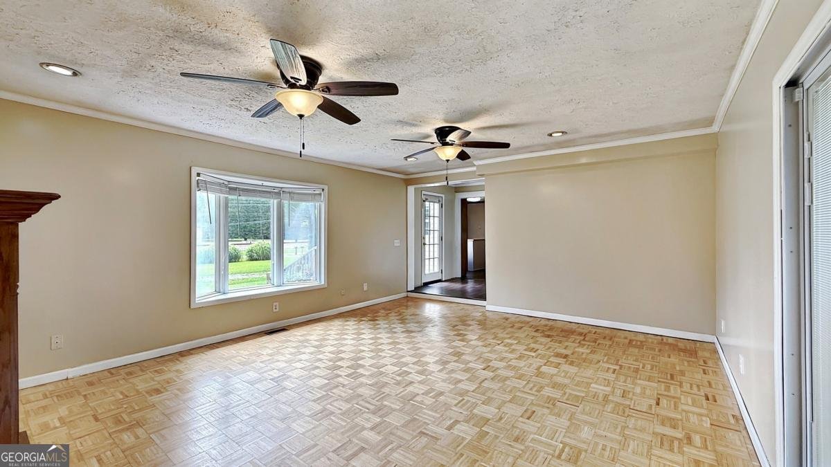 77 York Drive Plainville - Photo 7