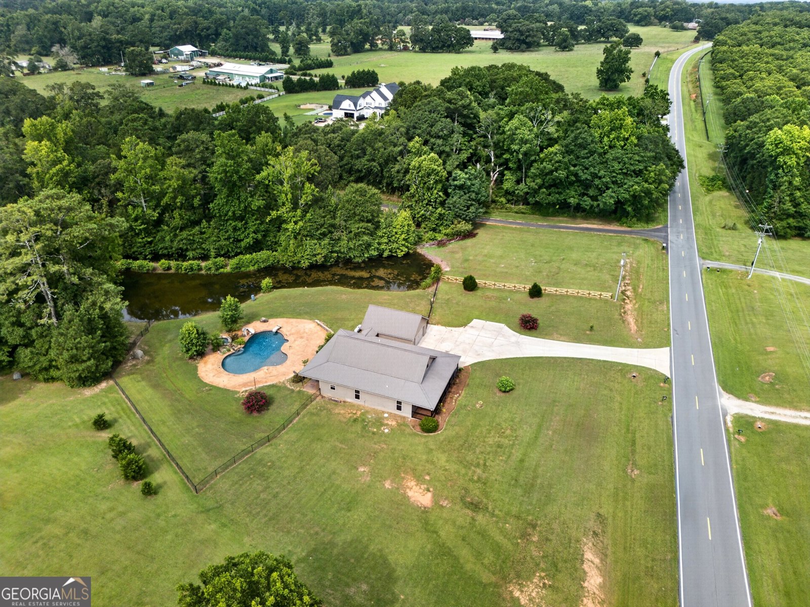 1723 Drew Allen Road Williamson - Photo 9