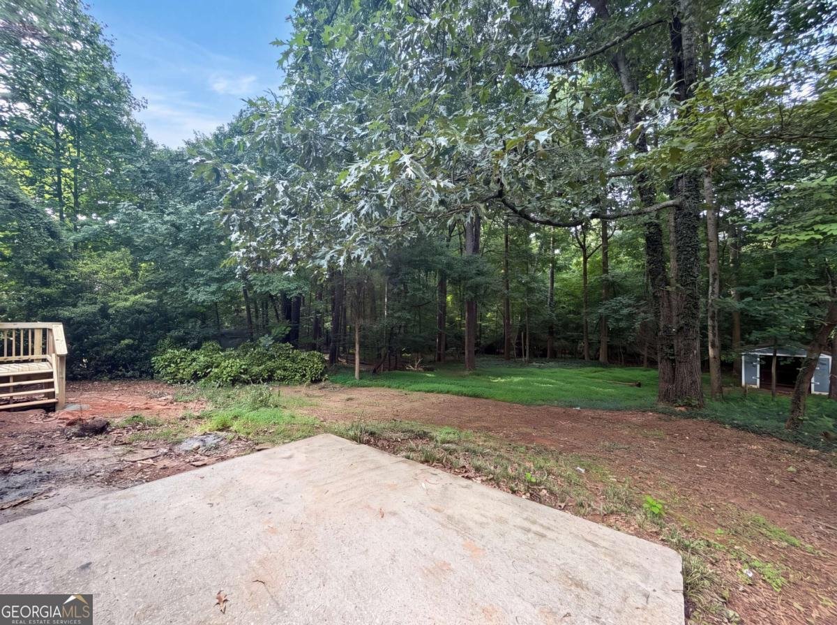 1627 Hearthstone Way Jonesboro - Photo 24