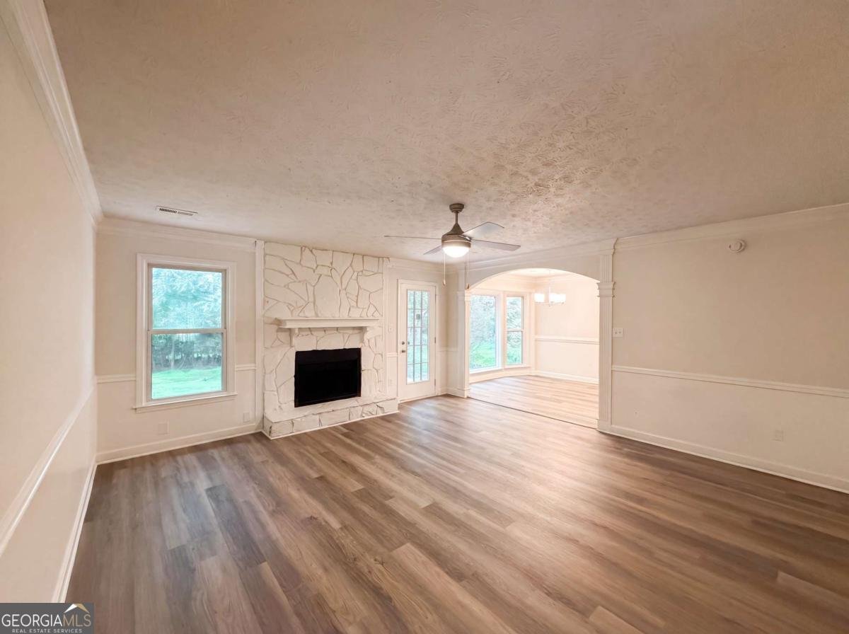 1627 Hearthstone Way Jonesboro - Photo 6