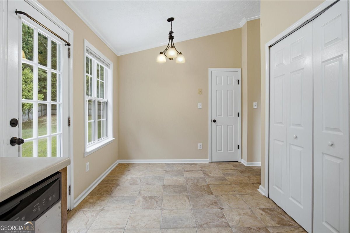 10488 Tobano Trail Jonesboro - Photo 9