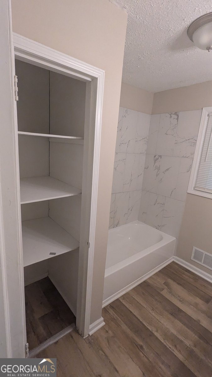 336 Laurel Lane Stockbridge - Photo 18