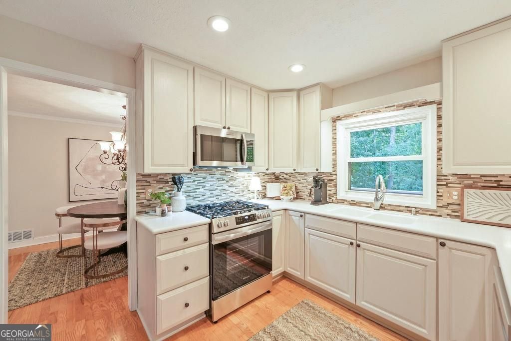 1390 Ridgefield Drive Roswell - Photo 18