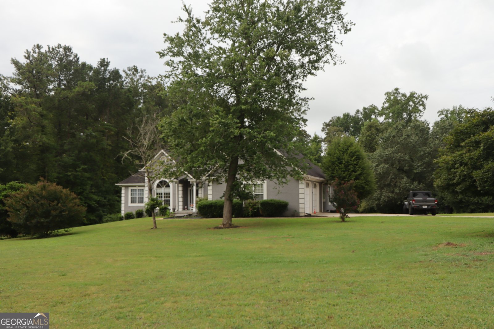 12136 Edgewater Drive Hampton - main photo