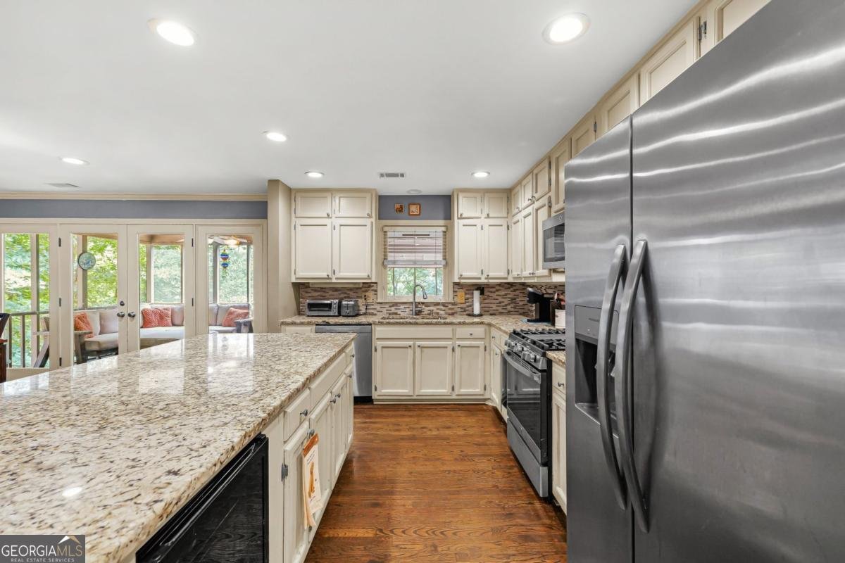 160 Fairway Ridge Drive Johns Creek - Photo 8