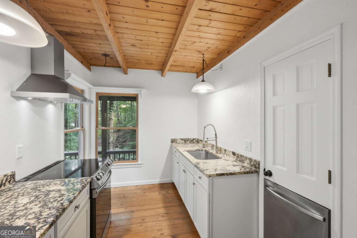 788 Joann Sisson Road Blue Ridge - Photo 30
