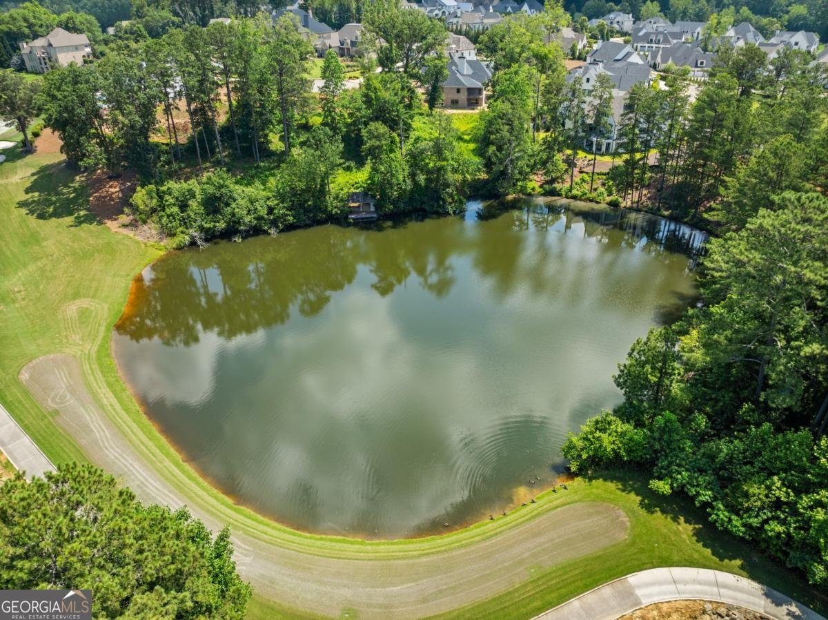 5060 Kings Close Milton - Photo 6