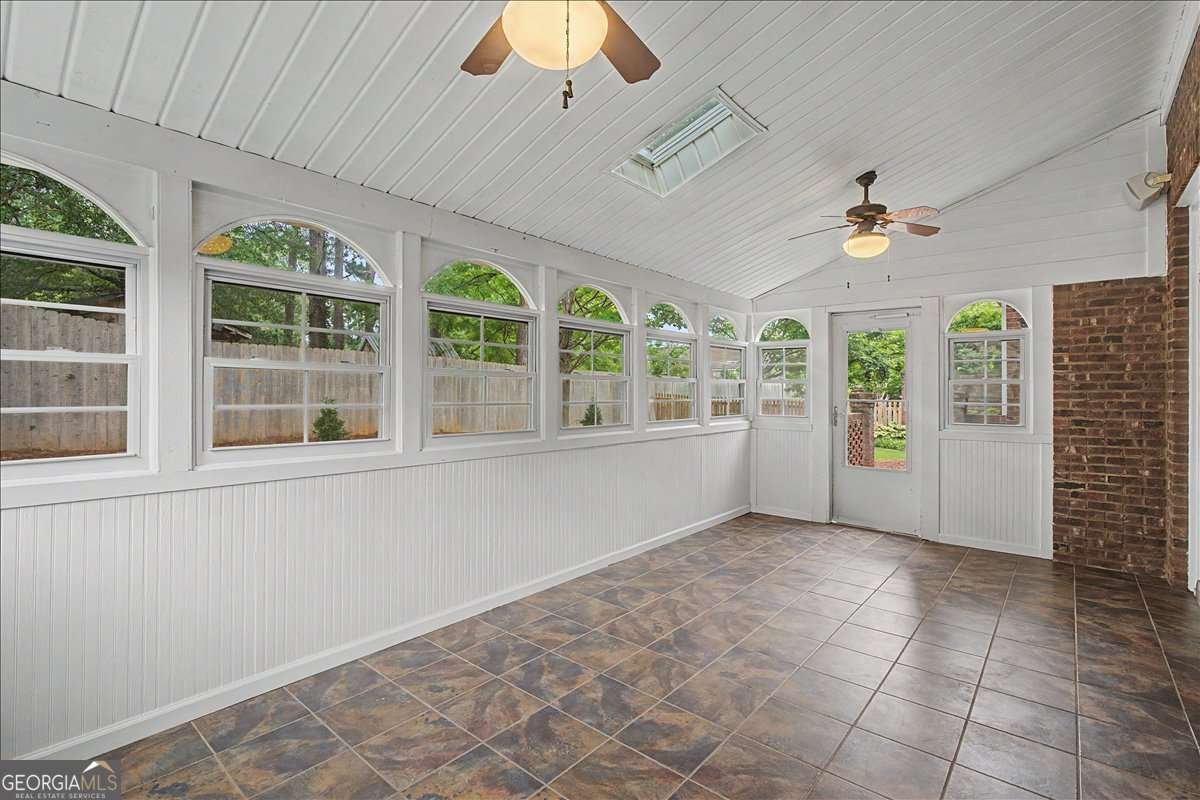 2327 Sandy Oaks Drive Marietta - Photo 53