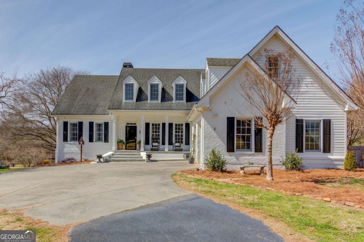 395 Bill Watkins Road Hoschton - Photo 8