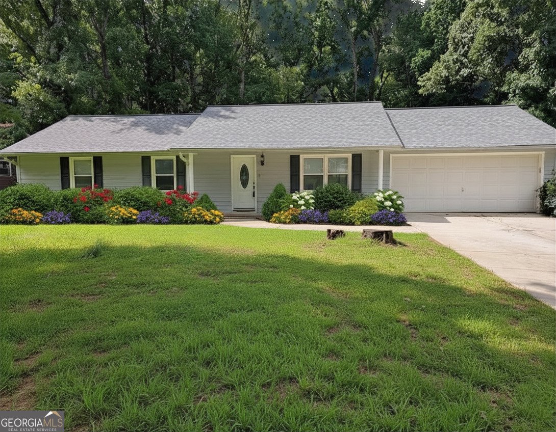 2073 Beechwood Drive Conyers - main photo