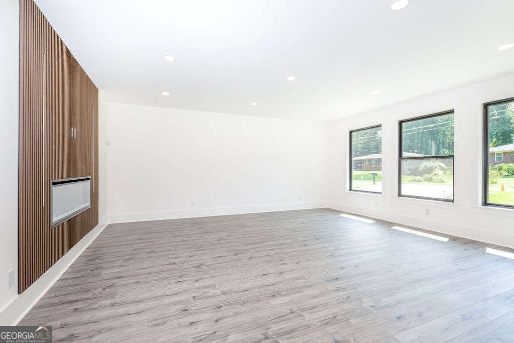 419 Westside Drive Roswell - Photo 8