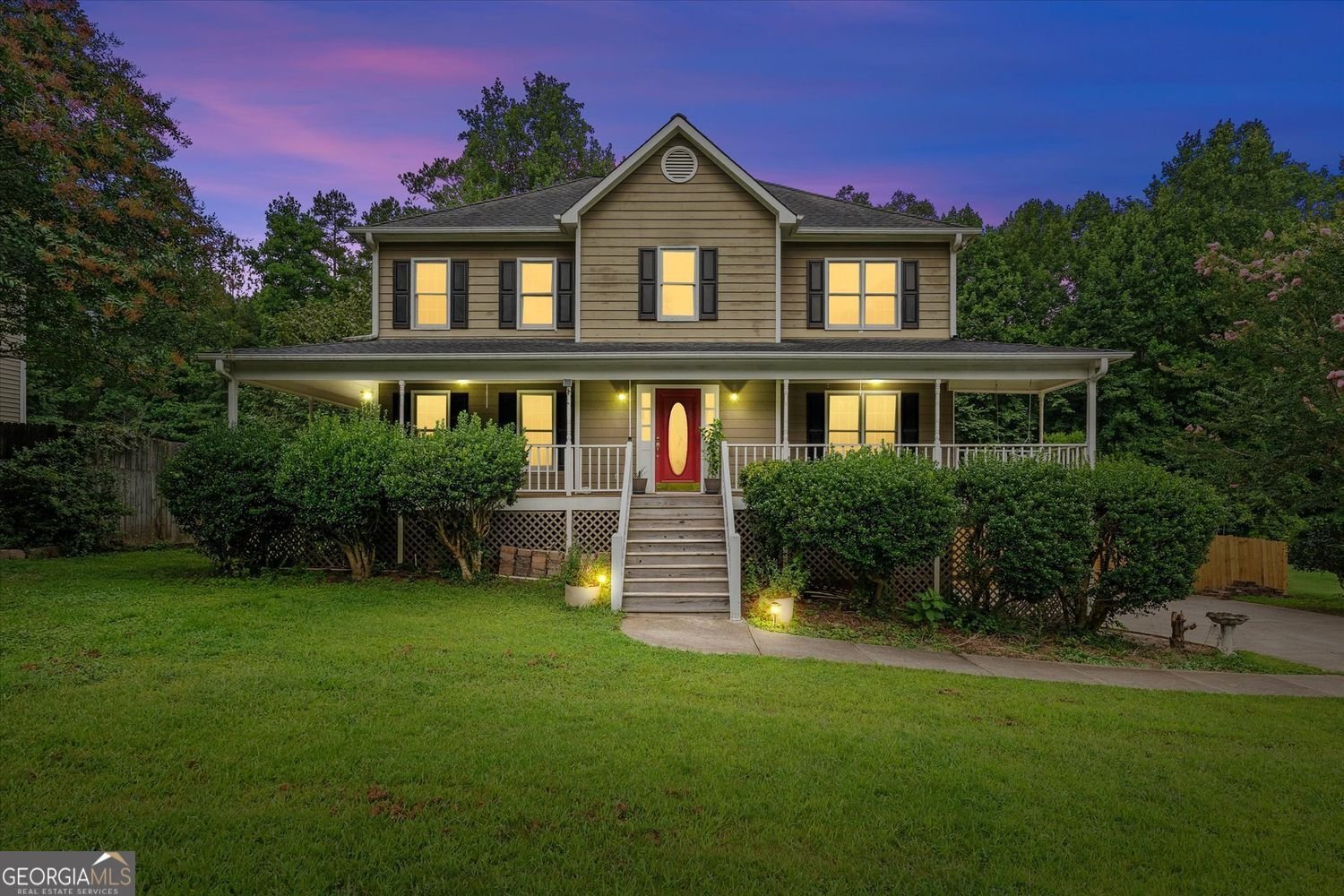 327 Swan Drive Hiram - main photo