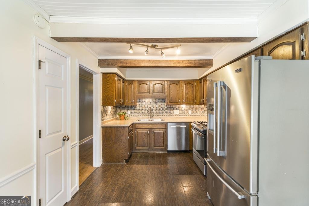 1239 Craddock Way Macon - Photo 12