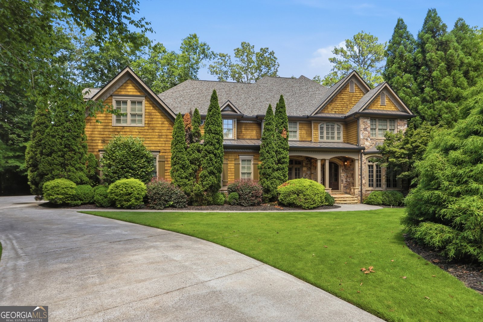 108 Waters Edge Drive Woodstock - main photo