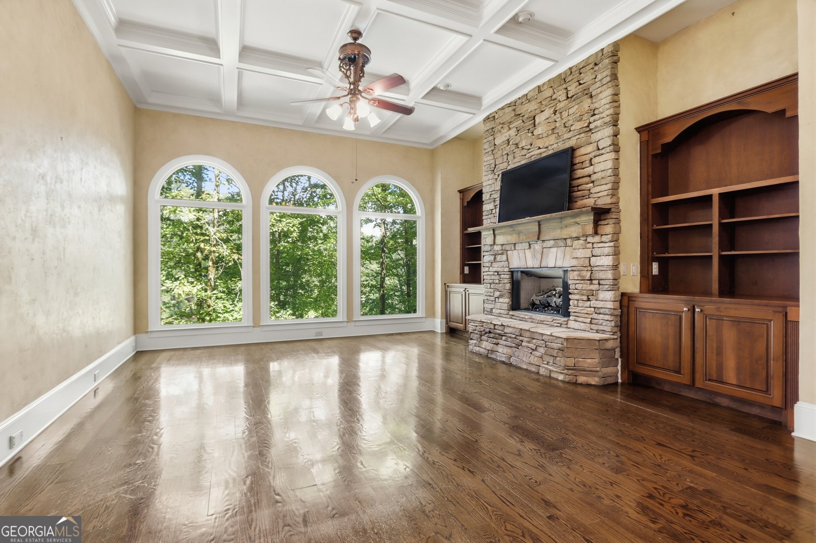 108 Waters Edge Drive Woodstock - Photo 10