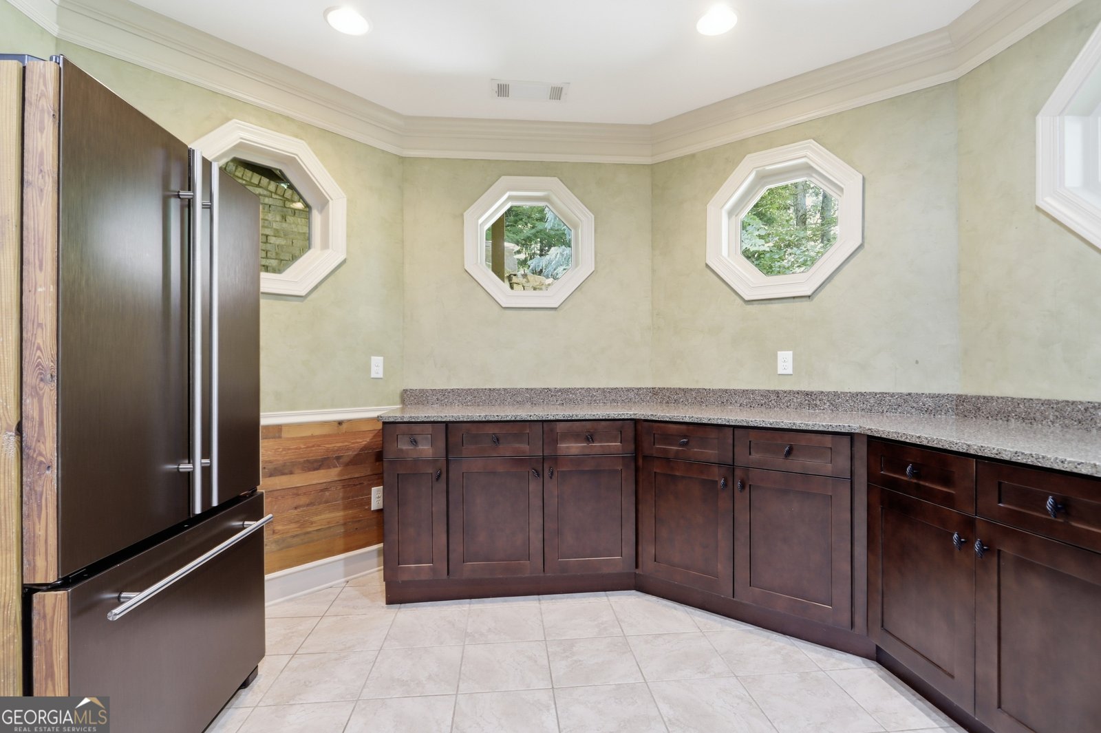108 Waters Edge Drive Woodstock - Photo 33