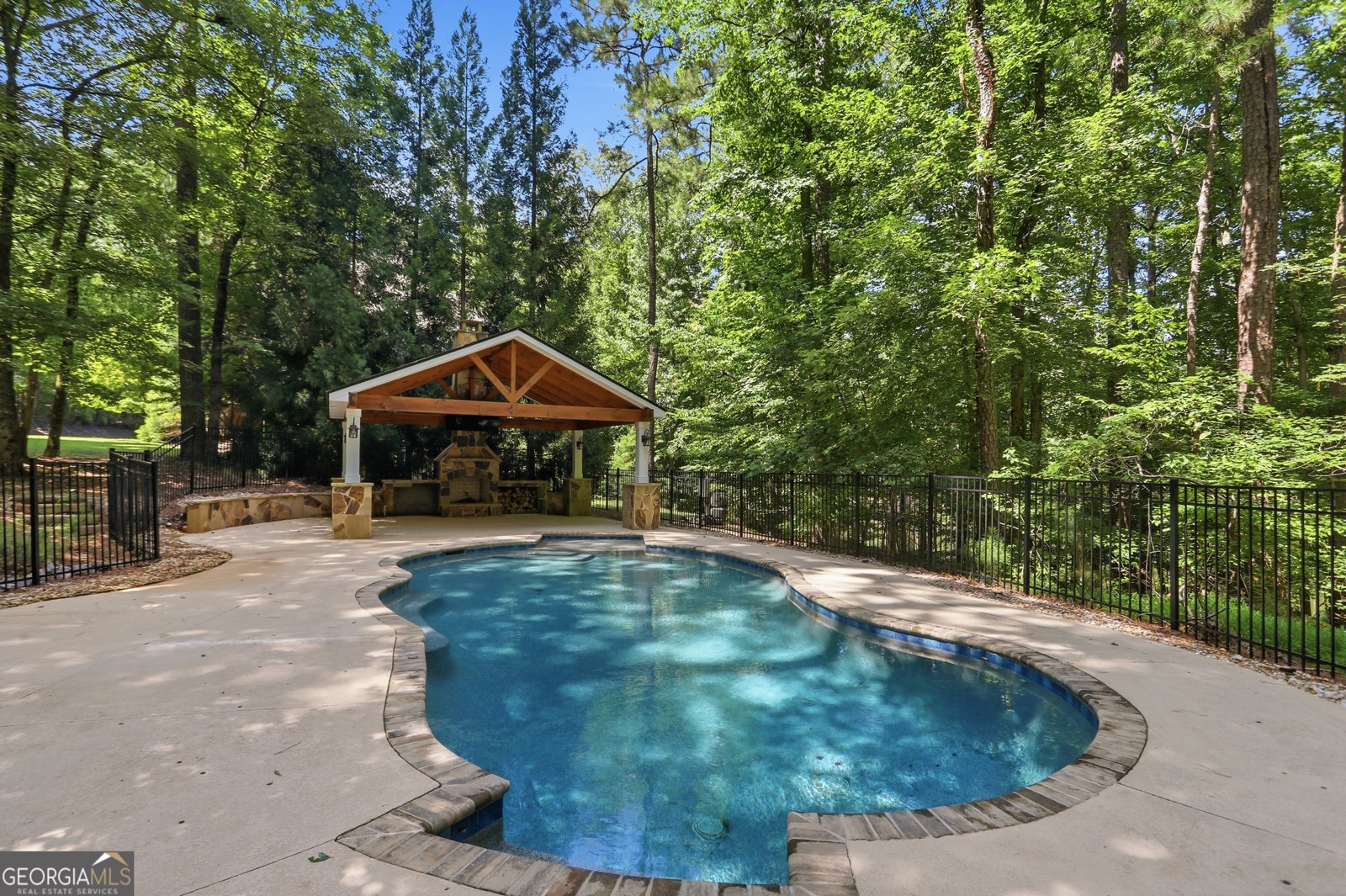 108 Waters Edge Drive Woodstock - Photo 8