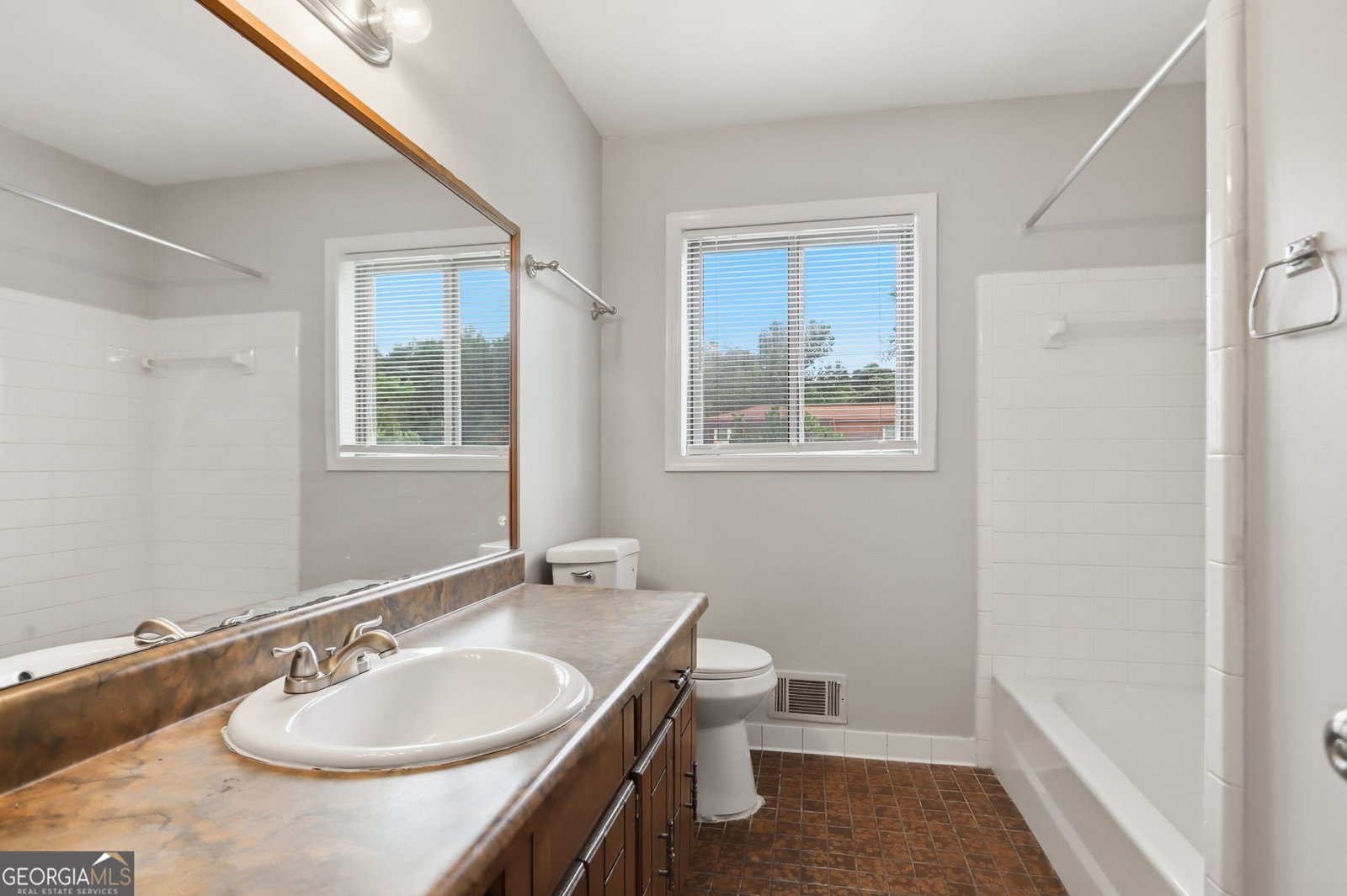 1592 Envoy Place Riverdale - Photo 20