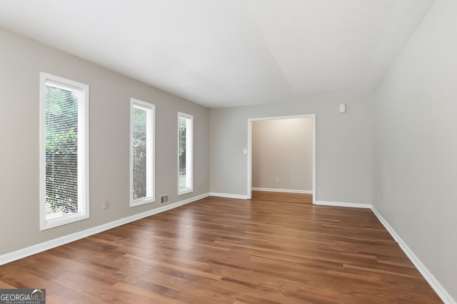 1592 Envoy Place Riverdale - Photo 6