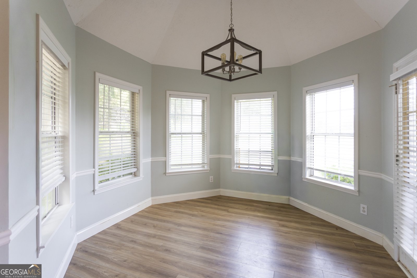 516 Cambridge Way Loganville - Photo 6