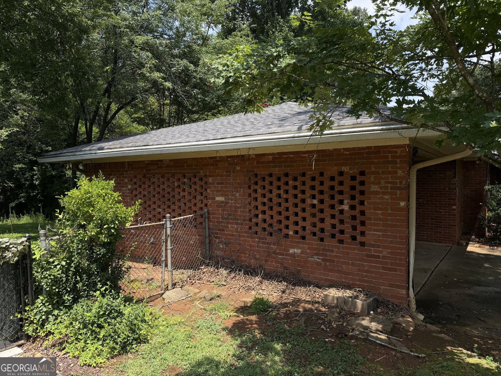 1070 Delmont Terrace Roswell - Photo 17