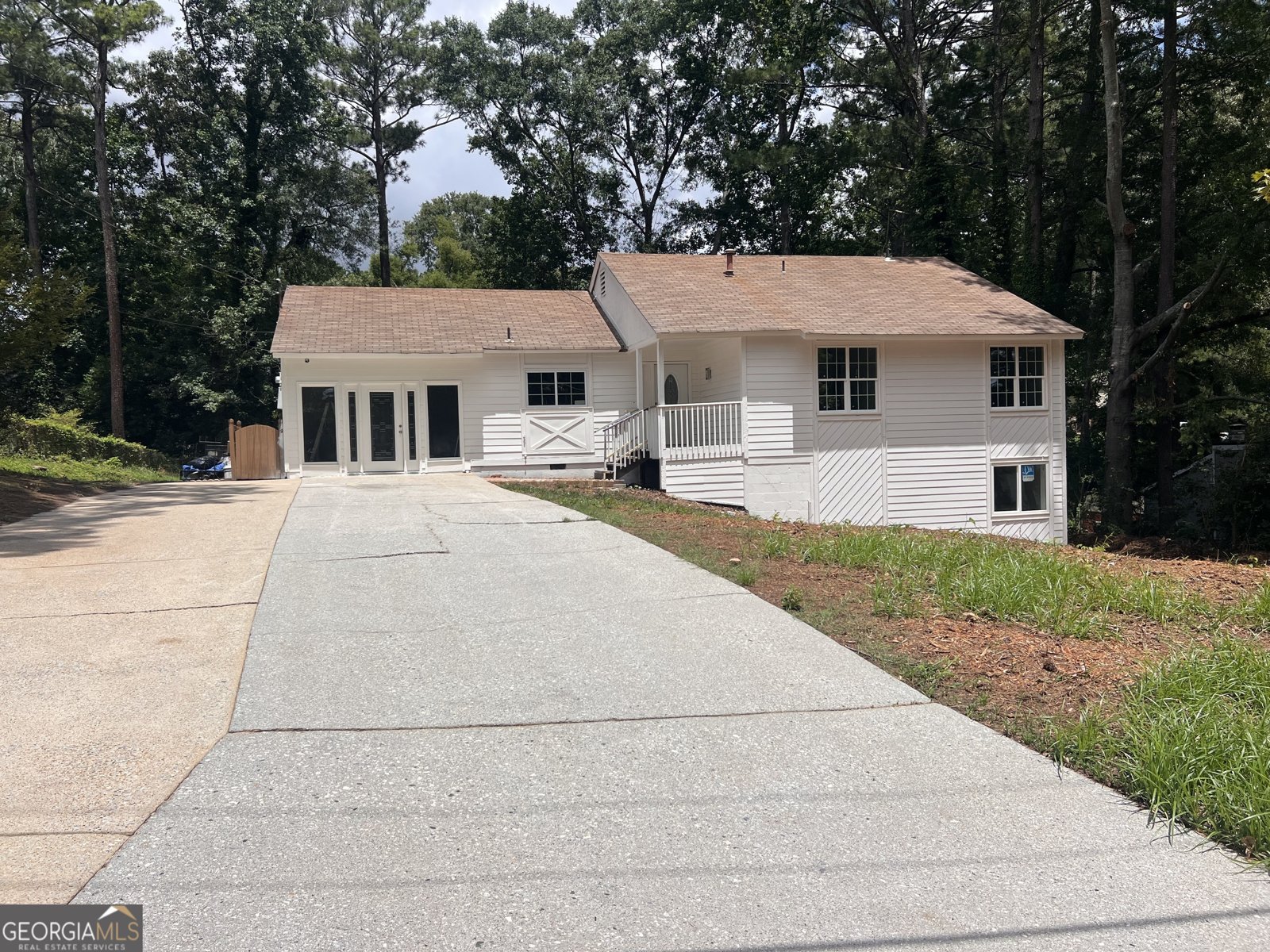 1445 Diplomat Drive Riverdale - main photo
