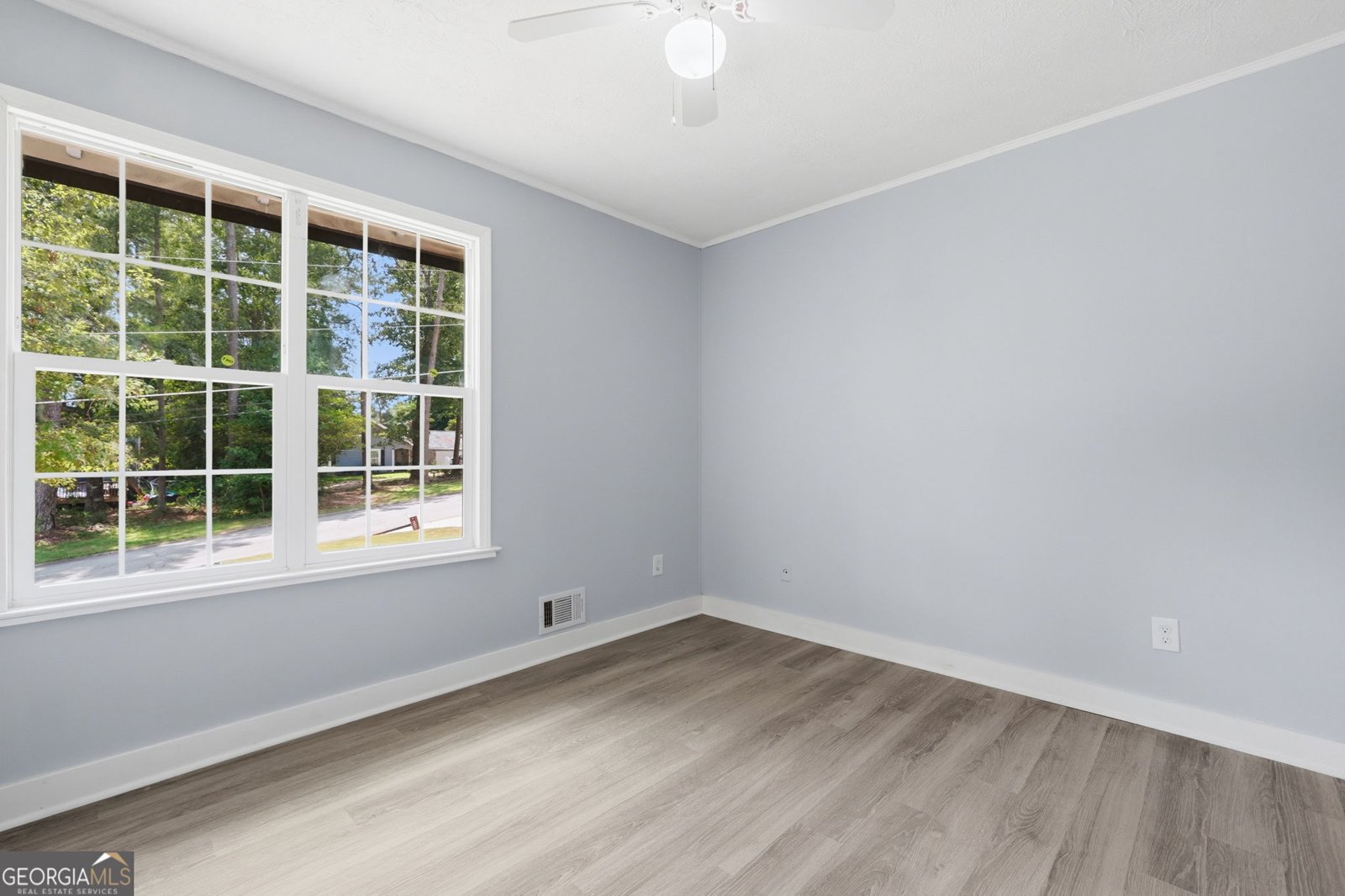 1445 Diplomat Drive Riverdale - Photo 21