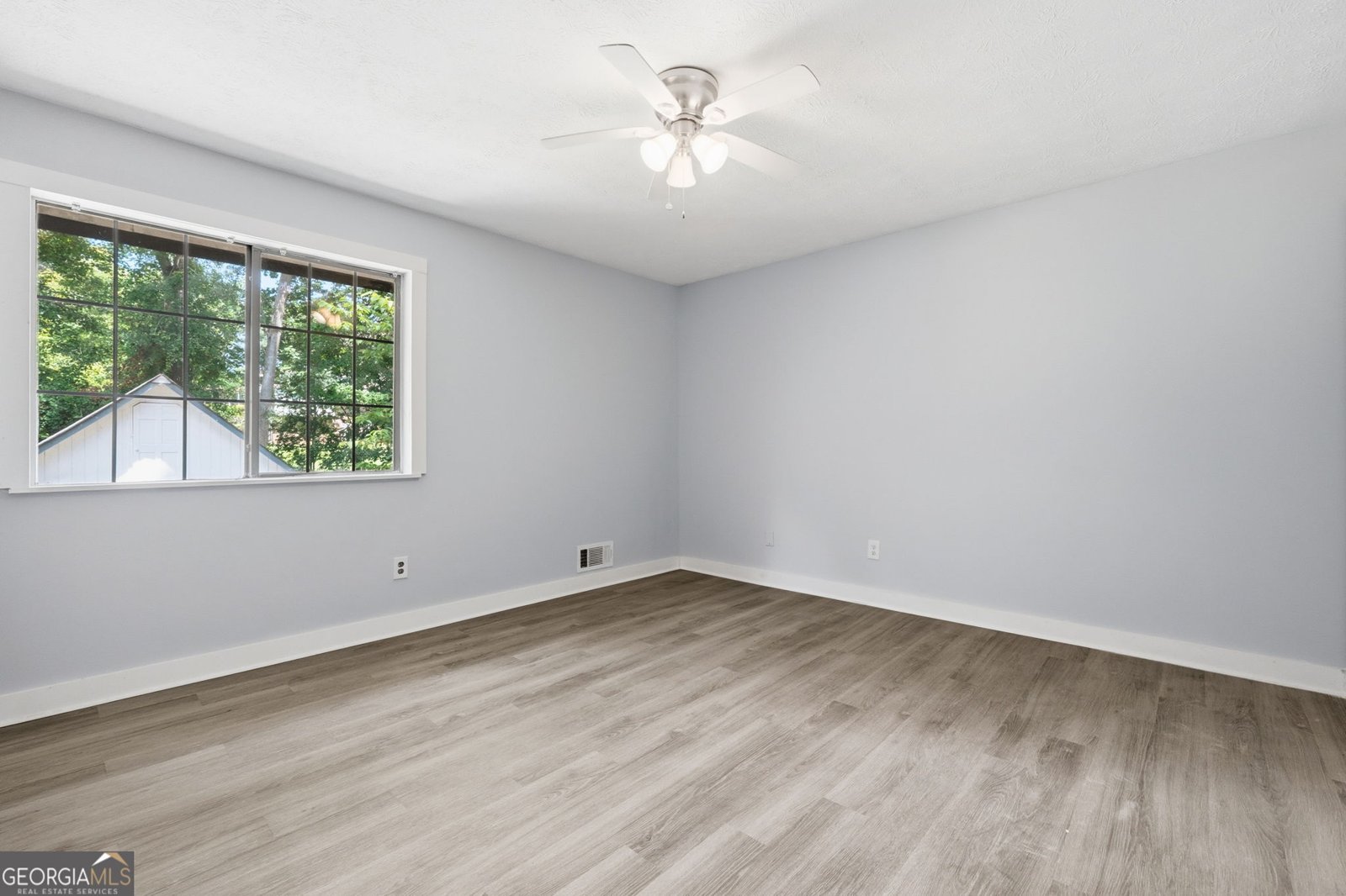 1445 Diplomat Drive Riverdale - Photo 23