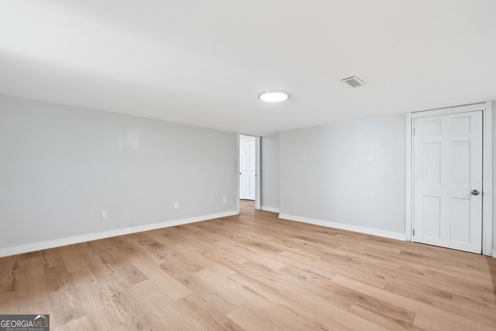 1445 Diplomat Drive Riverdale - Photo 39