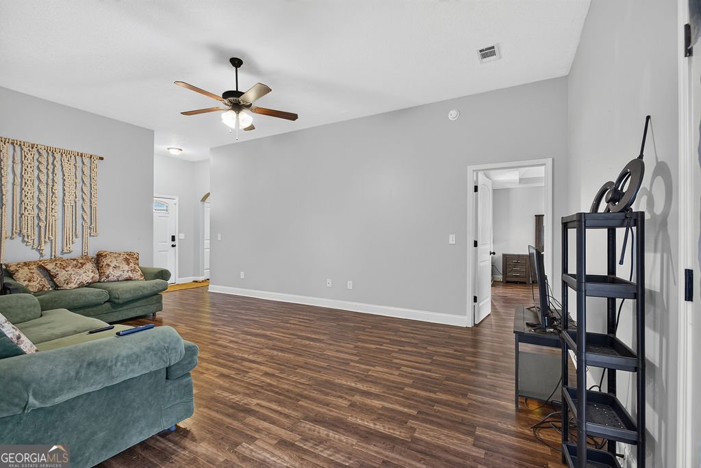 111 Winsted Court Perry - Photo 6