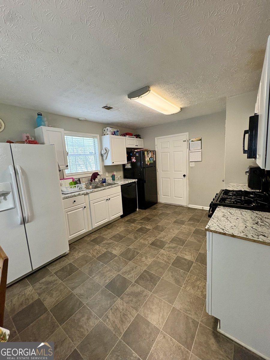 7651 Antebellum Lane Riverdale - Photo 8