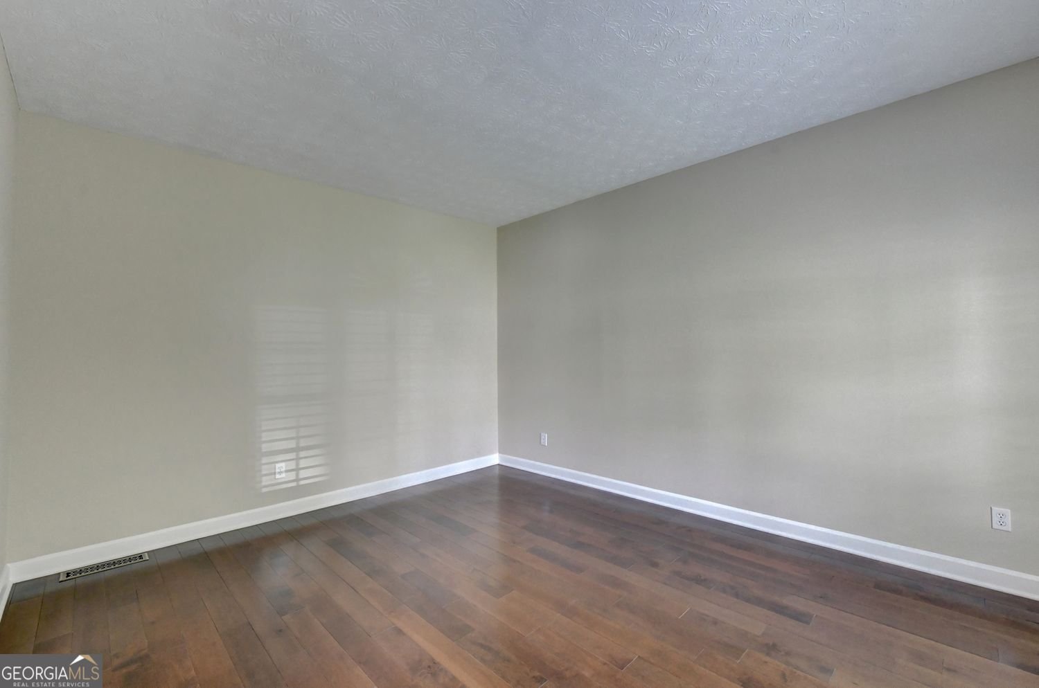 4614 Kiplin Lake Court Sugar Hill - Photo 11