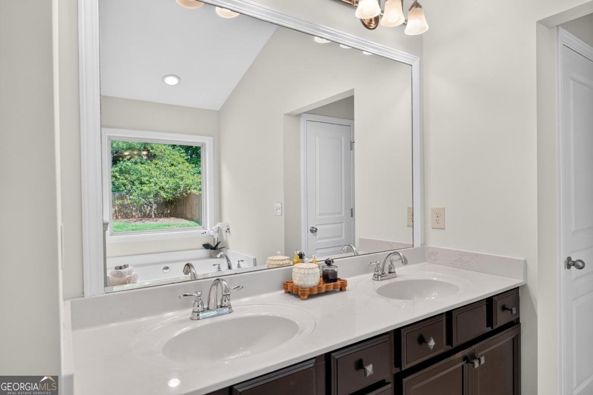 6095 Overleaf Terrace Cumming - Photo 21