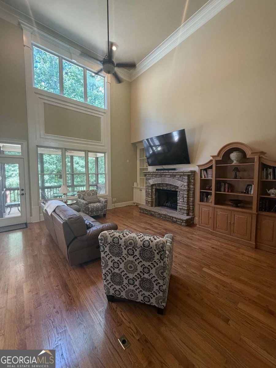 8555 Berringer Point Drive Gainesville - Photo 6