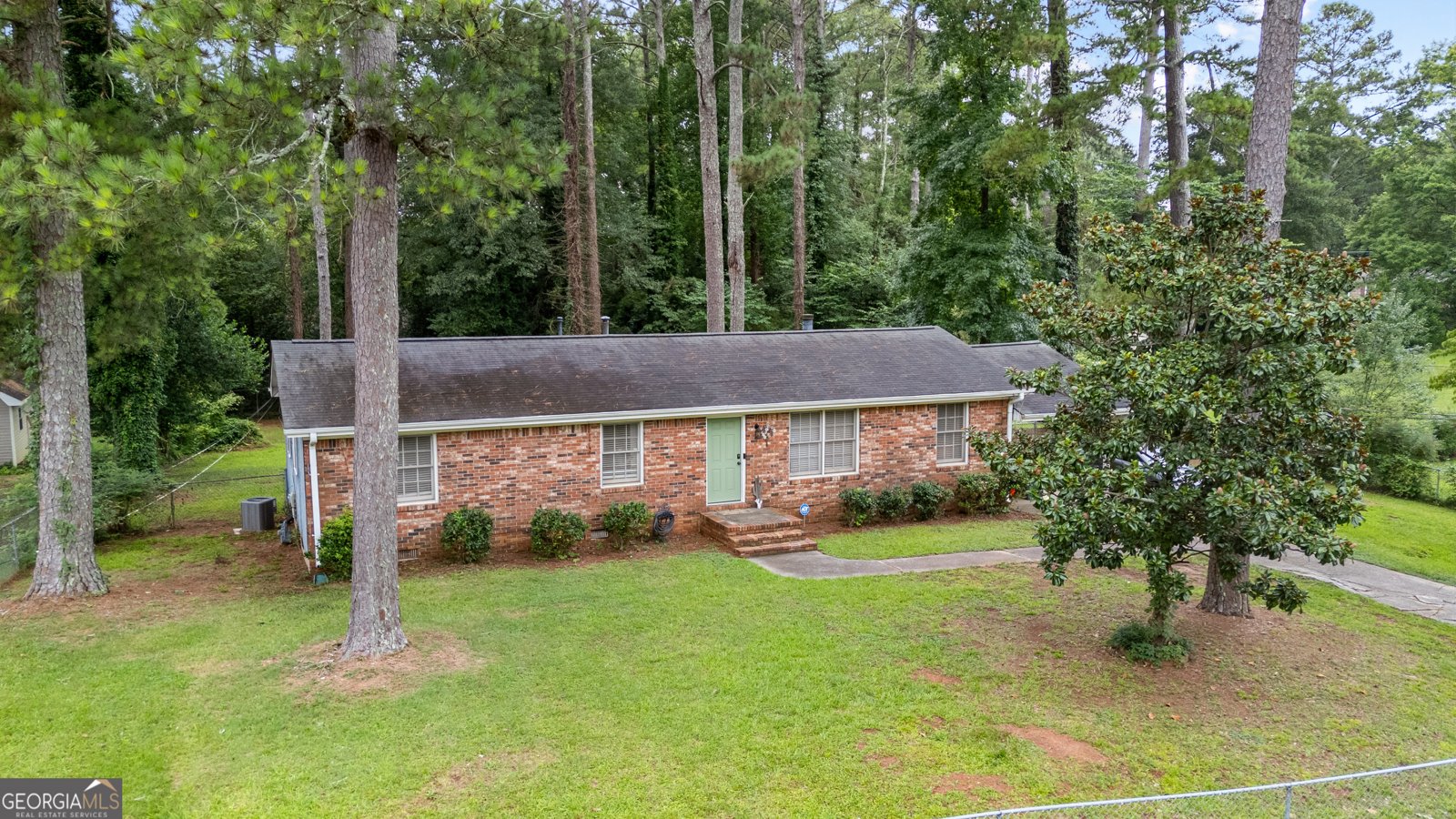 859 King Drive Conyers - Photo 39
