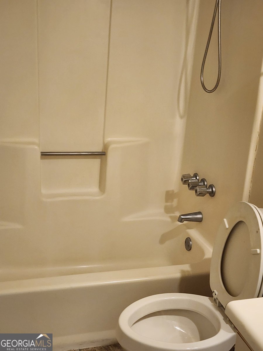 104 Wakefield Drive Macon - Photo 12
