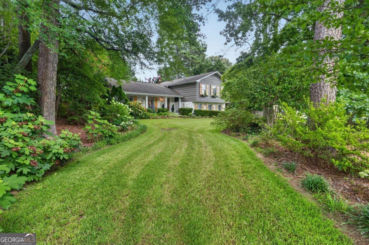1701 Driftwood Place Snellville - main photo