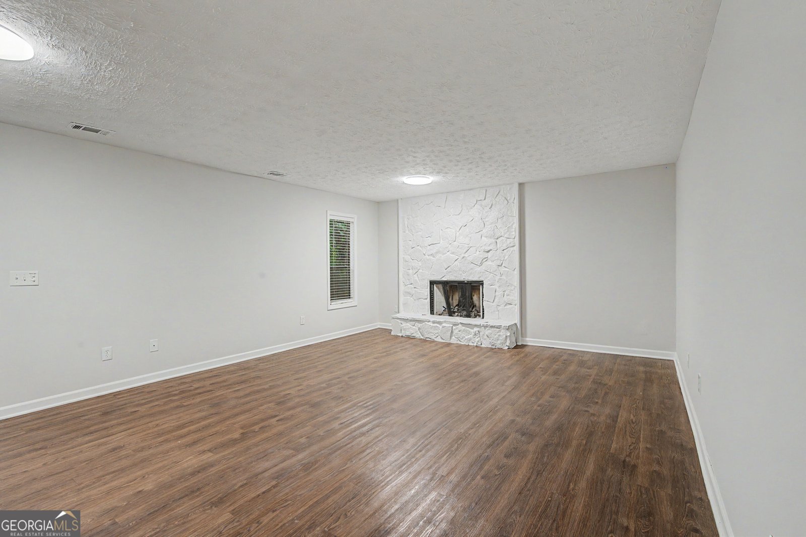 10780 Shagbark Trail Roswell - Photo 14