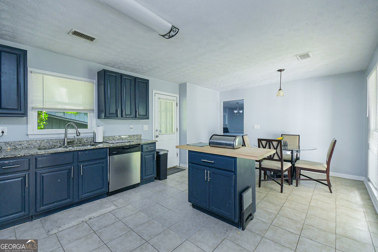 1328 Hidden Hills Parkway Stone Mountain - Photo 8