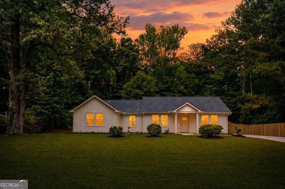 1231 Bunny Court Loganville - main photo