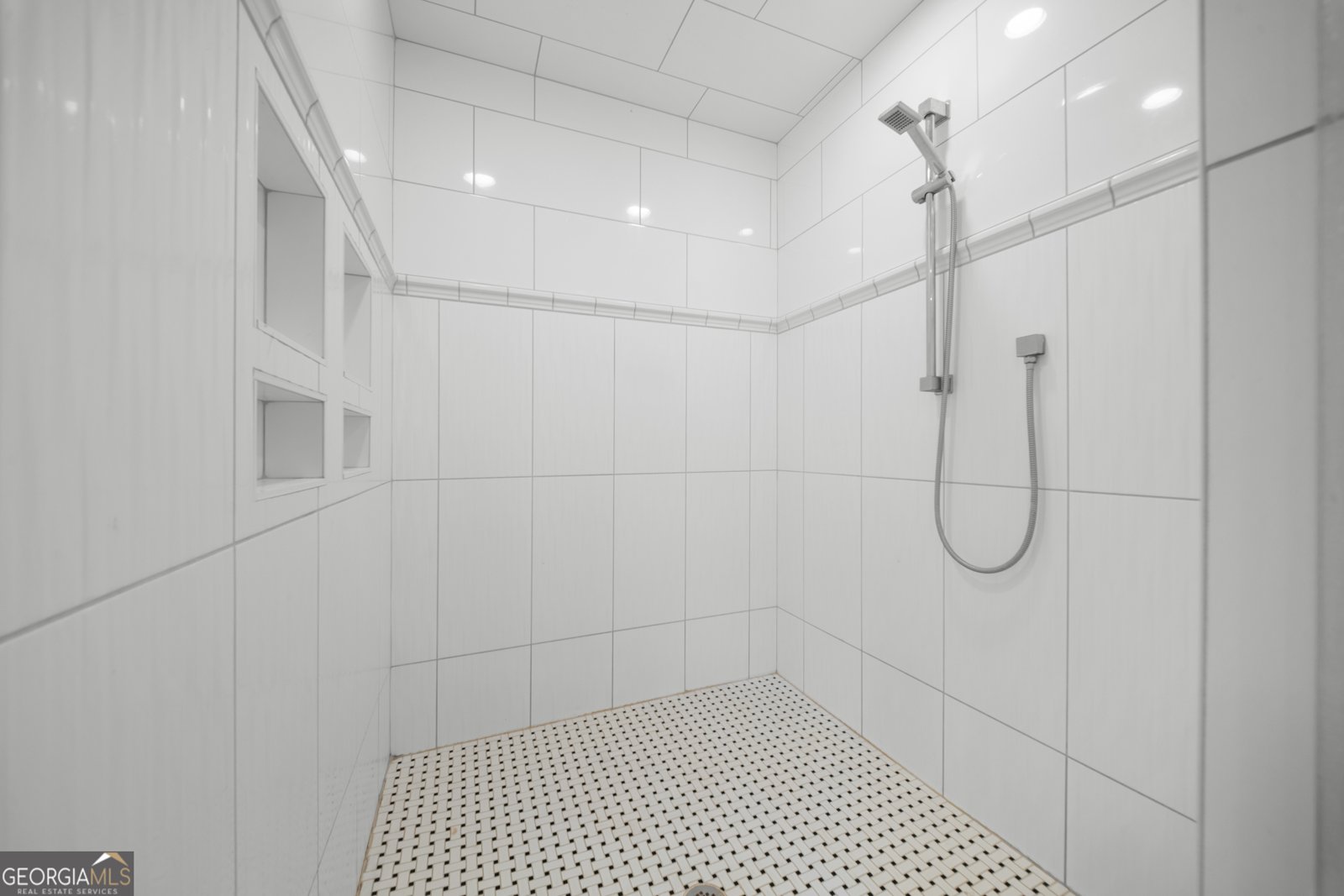 3800 Adabelle Road Register - Photo 22
