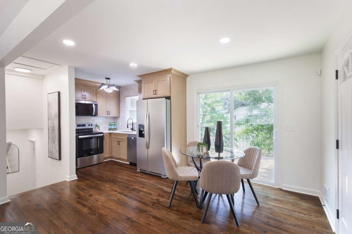 3230 Vanderbilt Lane Atlanta - Photo 10